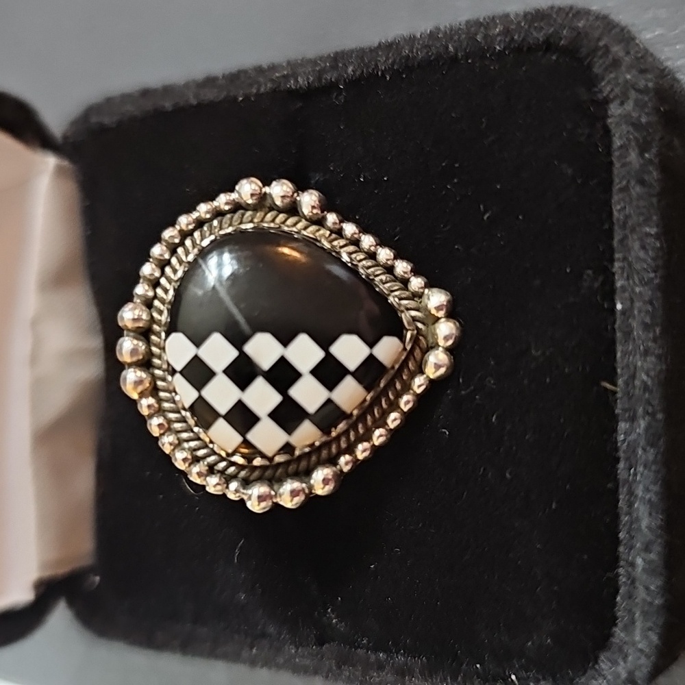 Sterling Silver Ring .925 black stone checkered 1" face sz 7 new